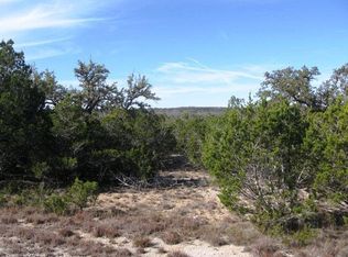 1013 Stallion Springs Dr, Fischer, TX 78623