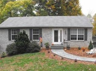 9549 N Side Dr, Owings, MD 20736