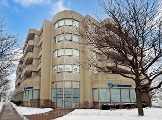 555 Wilson Heights Blvd #301, Toronto, ON M3H 6B5