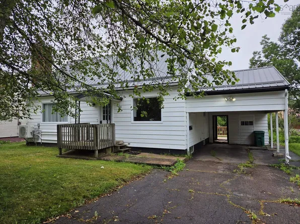 95 Higgins St, Truro, NS B2N 2L6