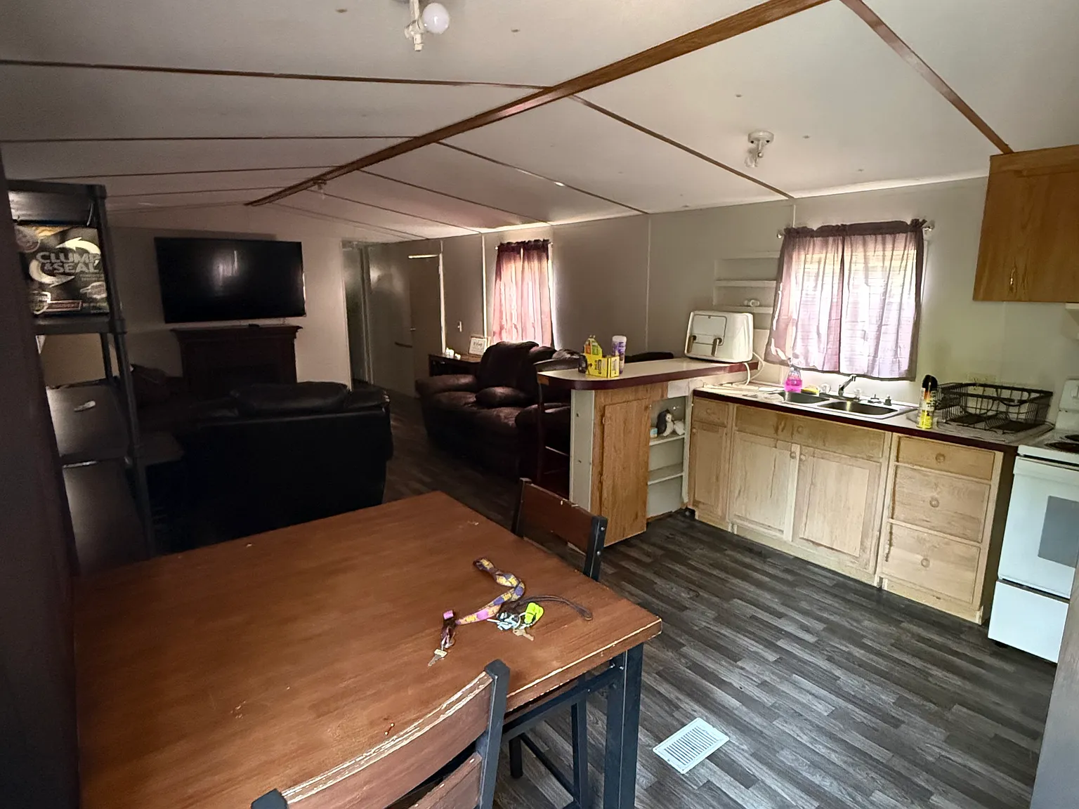 2 bed, 1064 sqft, $1,000 — Photo 4