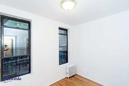 7 Jones St Photo 1
