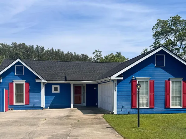 108 Shamrock Ct, Bonaire, GA 31005