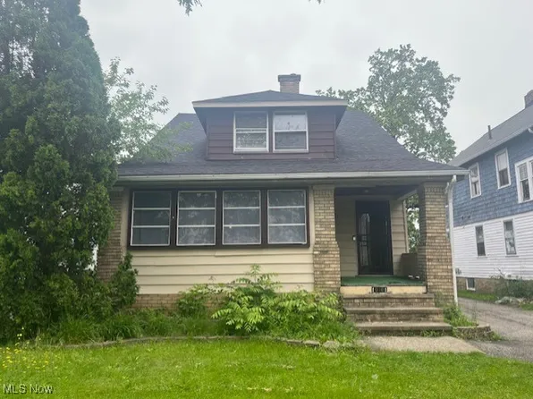 10401 Plymouth Ave, Garfield Heights, OH 44125