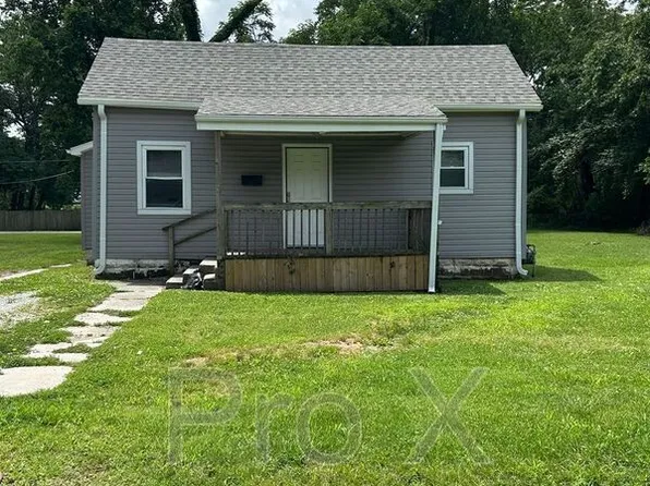 1105 W 2nd St, Pittsburg, KS 66762