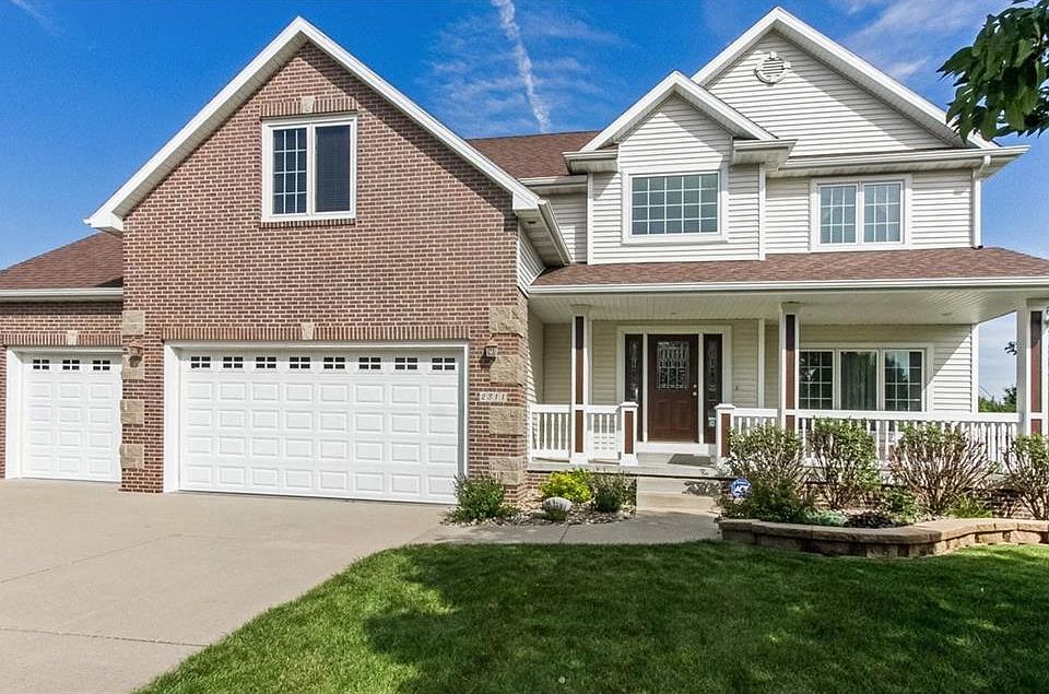 1st image of 2311 SW Woodbury Ln