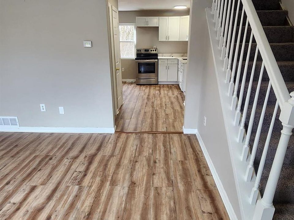 1st image of 2339 Henrianne Ct