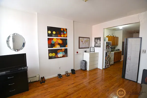 Rented by Your Vanity Realty | media 11