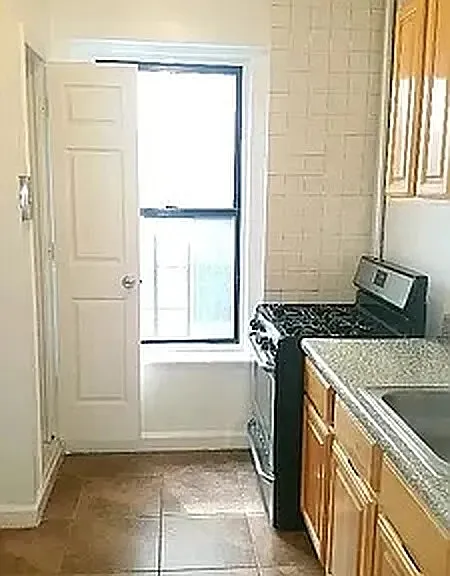 520 W 184th St #2 — Photo 6