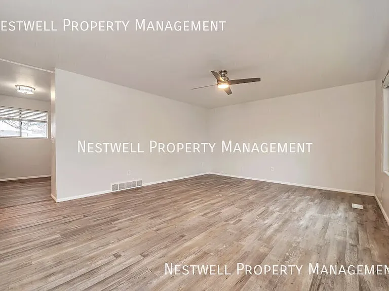 826 E 9630 S — Photo 10