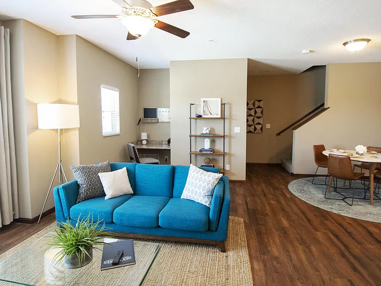 6950 Stagecoach Dr — Photo 6