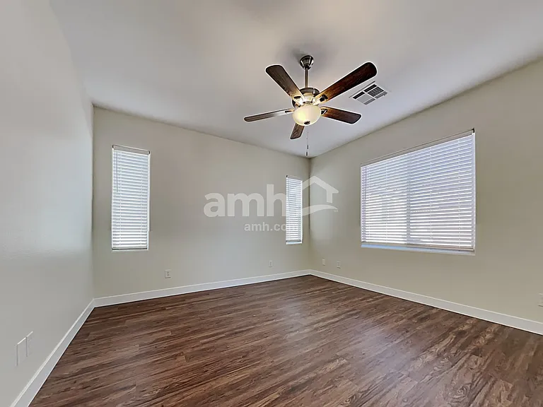 8920 Cambridge Glen Ct — Photo 9