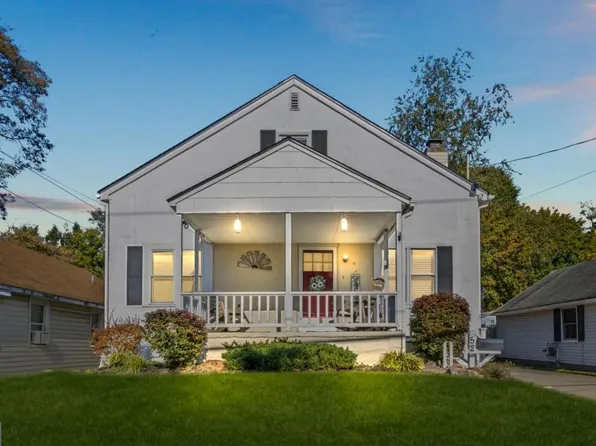 52 Harding Ave, Pennsville, NJ 08070