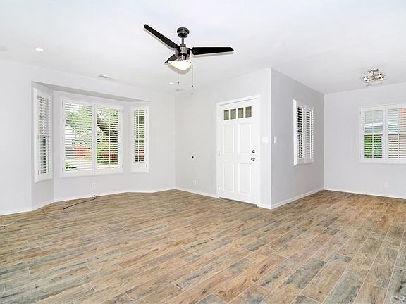 5th image of 22045 Galvez St