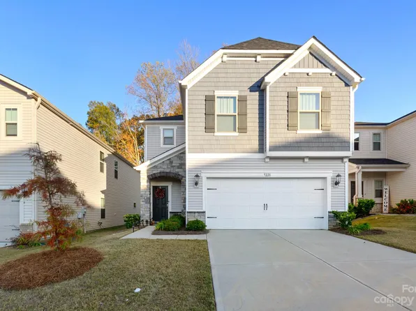 9228 Festival Way, Charlotte, NC 28215