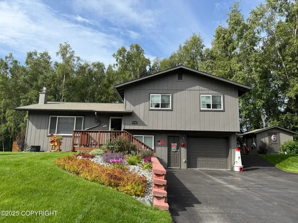 11040 Katlian Dr, Eagle River, AK 99577