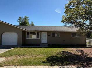 141-143 E Home Ave #141, Selah, WA 98942