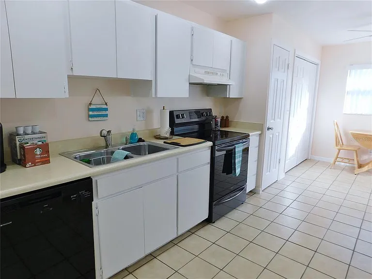 40 Dale Pl — Photo 11