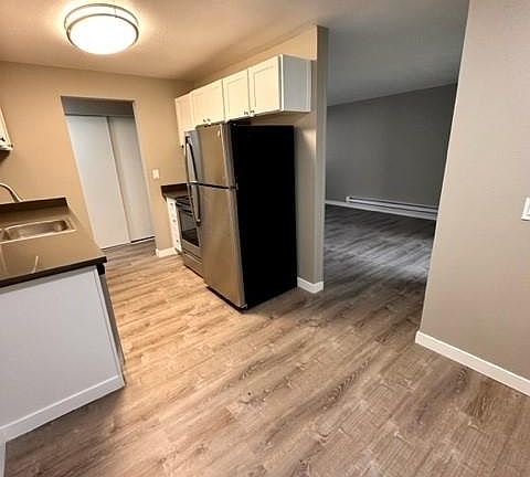 4th image of 1025 Neil St NE #27
