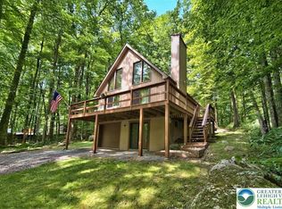 166 Lake Rd, Lake Ariel, PA 18436