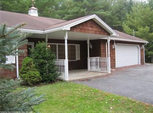 346 Williams Rd, Newport, ME 04953