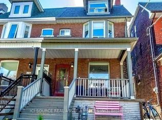 176 Grace St #1, Toronto, ON M6G3A6