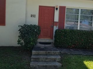 520 N 13th Ave, Hollywood, FL 33019