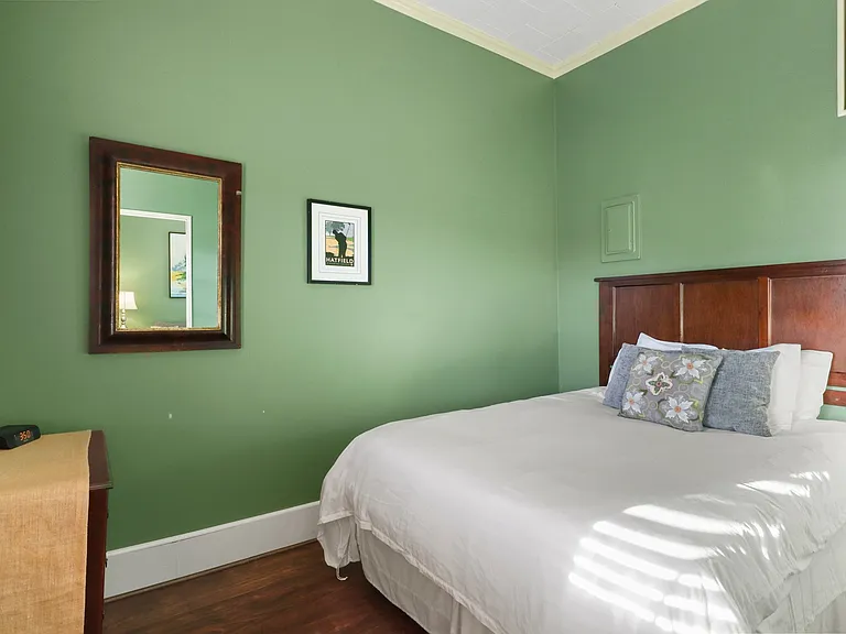 1370 S Main St #2E — Photo 3