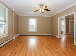 49 Main St, Englishtown, NJ 07726