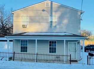 901 Nova Ave, Capitol Heights, MD 20743