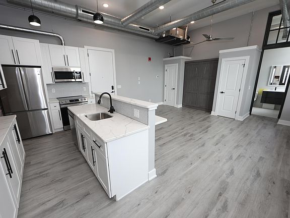 5th image of 3701 Frankford Ave #308F