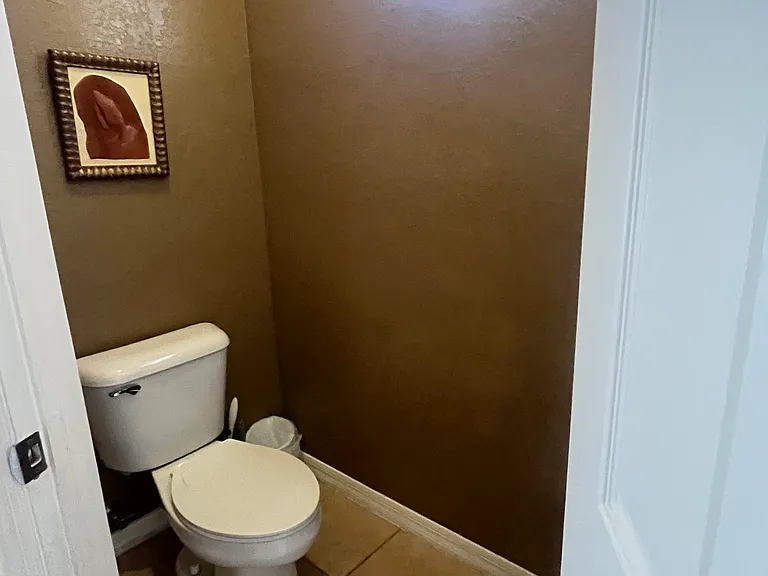 8421 Norbert Ave — Photo 14