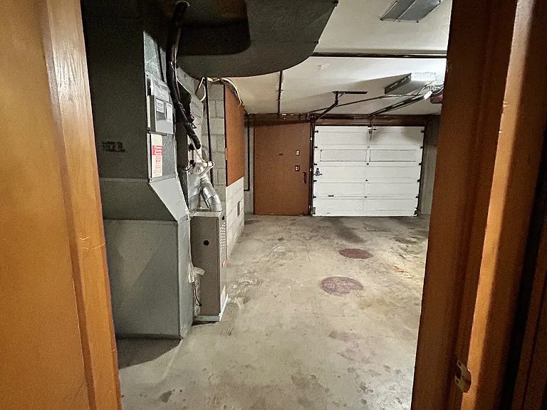 6416 E Evergreen Blvd — Photo 28