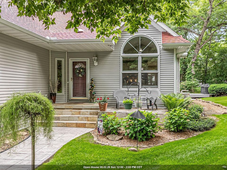 1st image of 8405 Ridgeview Ct