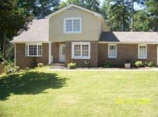 1068 Arden Dr, Kennesaw, GA 30008