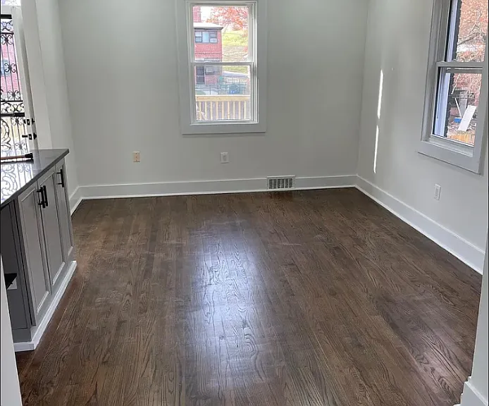 246 Division Ave NE — Photo 5
