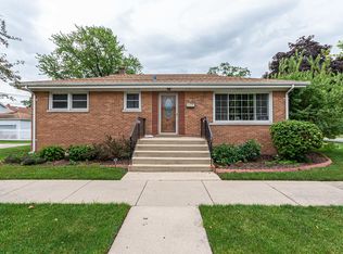 2537 Spruce St, River Grove, IL 60171