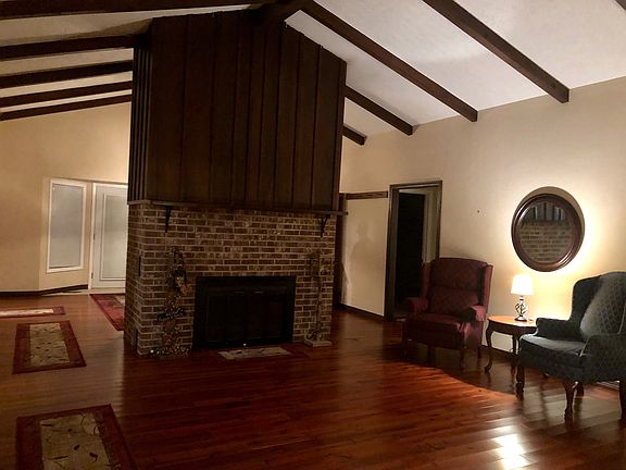 3rd image of 65 Dana Dr