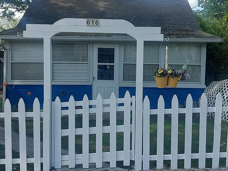 616 Lake St — Photo 5