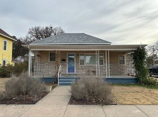 200 E 12th St, Ellis, KS 67637