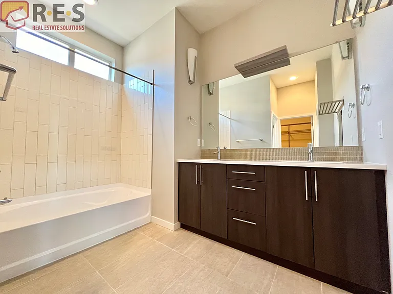 2170 S Josephine St #2 — Photo 5