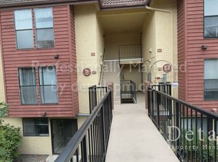 1755 W Sunn Fjord Ln APT D51, Bremerton, WA 98312