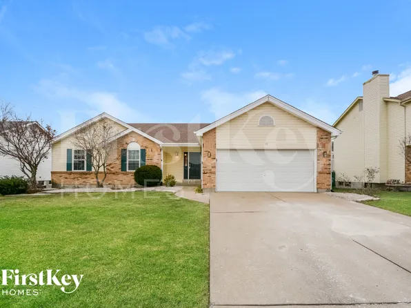 9 Kingsmont Ct, Saint Peters, MO 63376