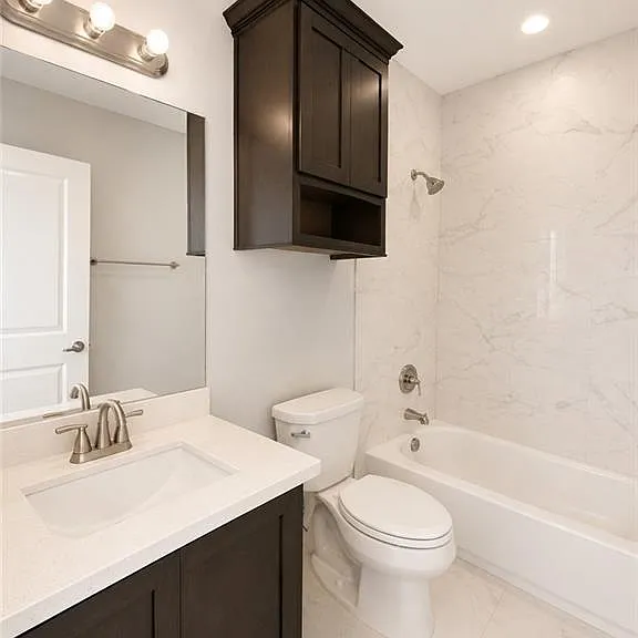 103 E Sgt Leonel Trevino Rd #C & A — Photo 11