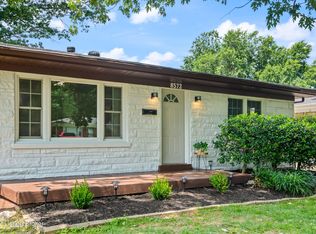 8572 Chase Rd, Louisville, KY 40258