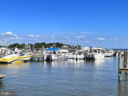 2nd image of 2318 Ruth Ave