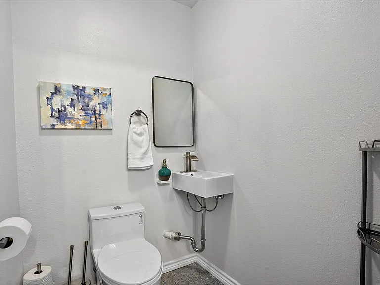 31 Paradise Loop — Photo 19