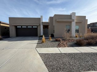 7900 Tiburon Hills Dr NW, Albuquerque, NM 87120
