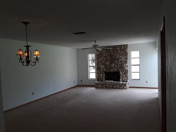 2nd image of 1217 Harbour Point Dr