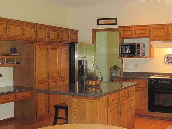 Spacious updated kitchen